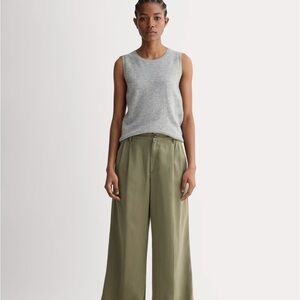 Everlane trouser in olive
